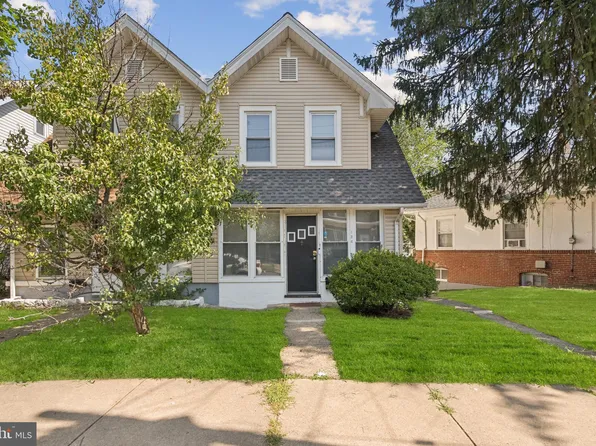 124 Waverly Pl, Hamilton, NJ 08609