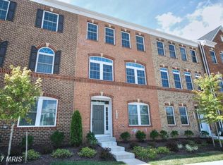 13685 Neil Armstrong Ave, Herndon, VA 20171