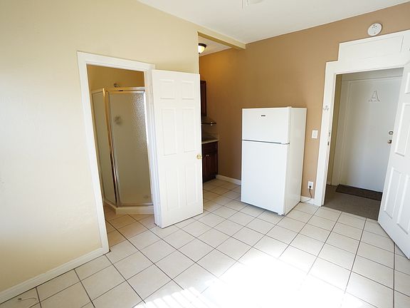 4th image of 2886 Mission Blvd
