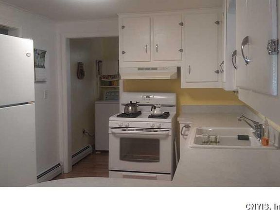 5th image of 4616 Wilcox Pl
