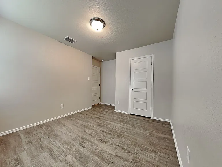 12920 Cicely Ct — Photo 12