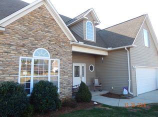 125 Deer Haven Dr, Statesville, NC 28625
