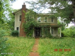 708 N 11th St, Mount Vernon, IL 62864