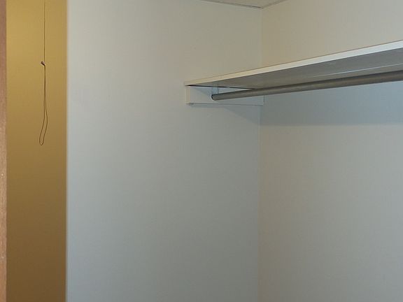 BIG CLOSET IN EXTRA ROOM