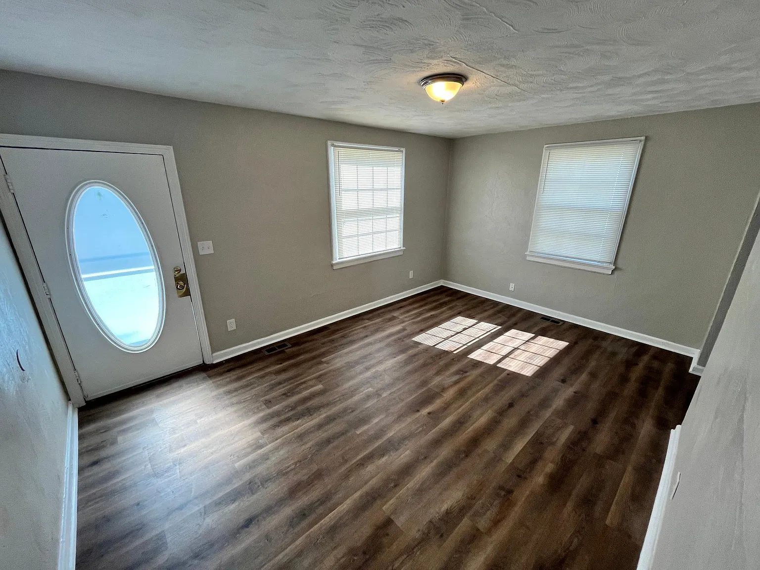3 bed, 1163 sqft, $1,495 — Photo 3