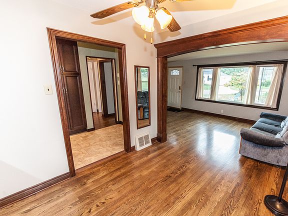 5th image of 10179 Newbold Dr
