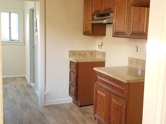 2nd image of 1409 W 35th St