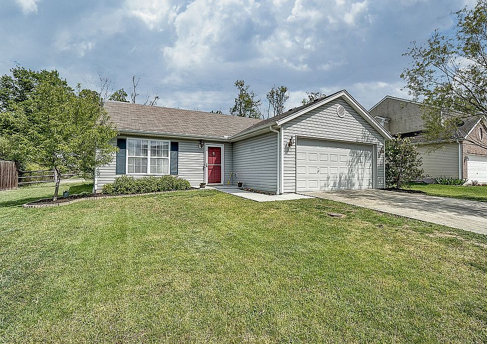1st image of 130 Paddlewheel Dr
