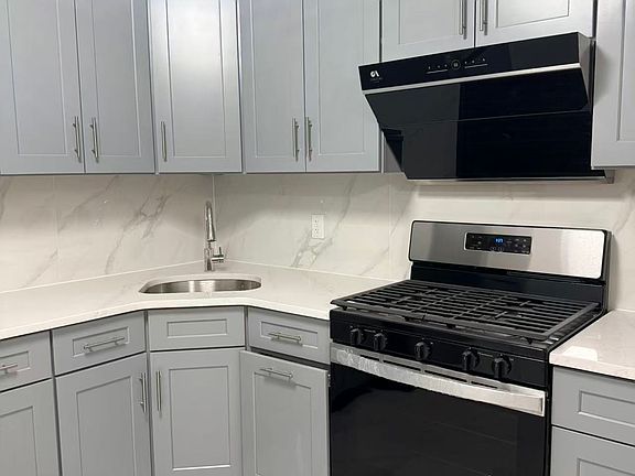 2nd image of 16216 65th Ave Floor 2