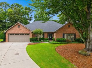 965 Knoll Crest Ct, Alpharetta, GA 30004
