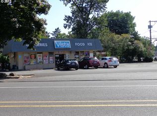 14666 SE River Rd, Milwaukie, OR 97267