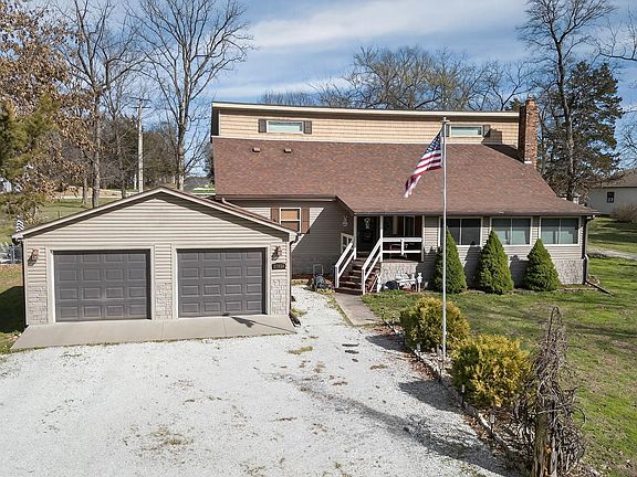 2nd image of 26928 Ancient Cedar Dr