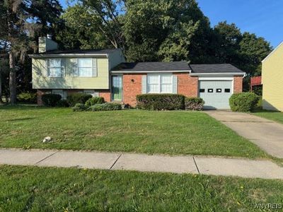 4584 Buckingham Ln, Hamburg, NY, 14075