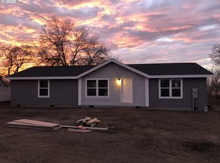 375 NE 8th St, Irrigon, OR 97844