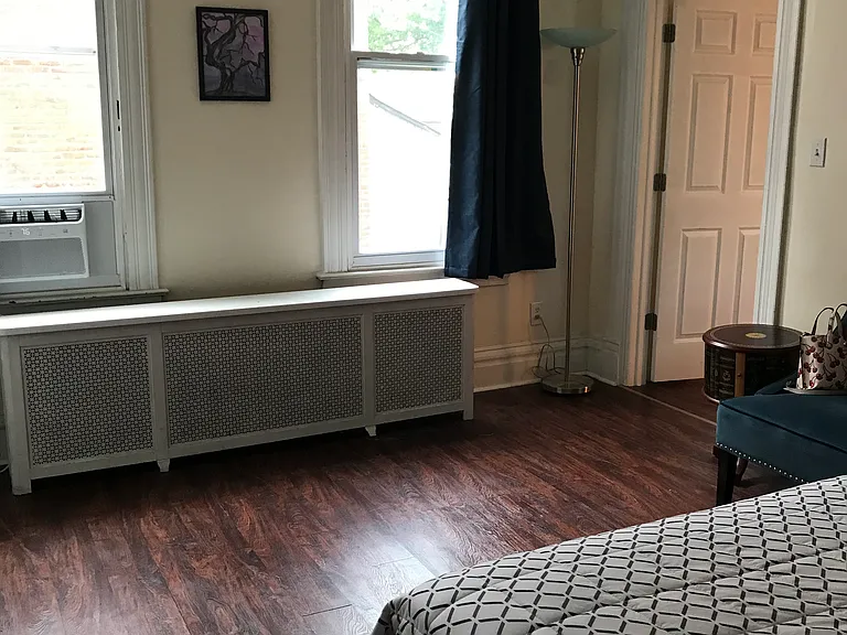 304 S Pacific Ave #1B — Photo 5