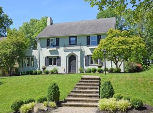 3709 Broadview Dr, Cincinnati, OH 45208