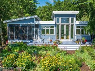 67 Cricket Rdg, Bearsville, NY 12409