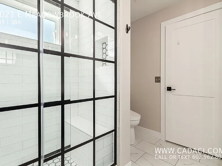 3021 E Meadowbrook Ave — Photo 14