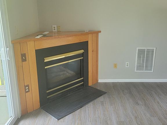 5th image of 10224 White Pelican Way