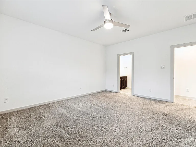 3004 Ludgate Hill Ln — Photo 5