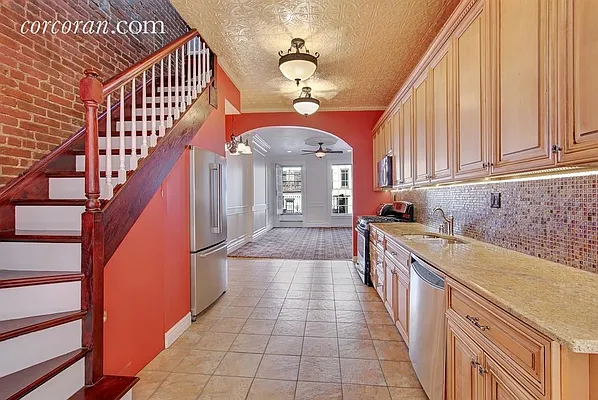 Rented by Corcoran | media 18