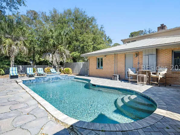 2 Night Hawk St, Hilton Head, SC 29928