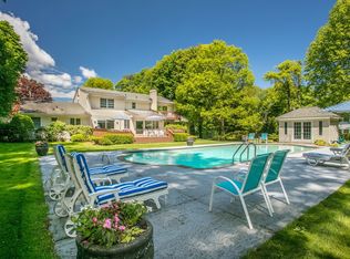 393 Clayton Rd, Scarsdale, NY 10583