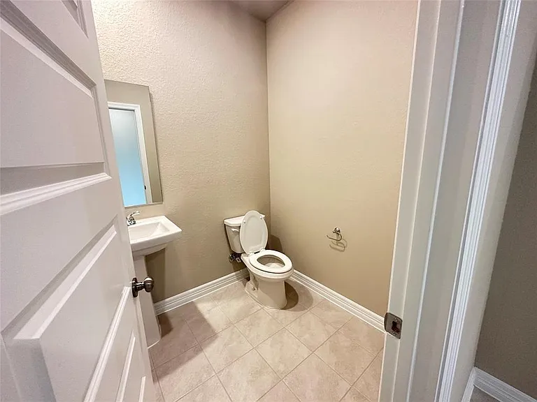 7239 Grand Mason Dr — Photo 8
