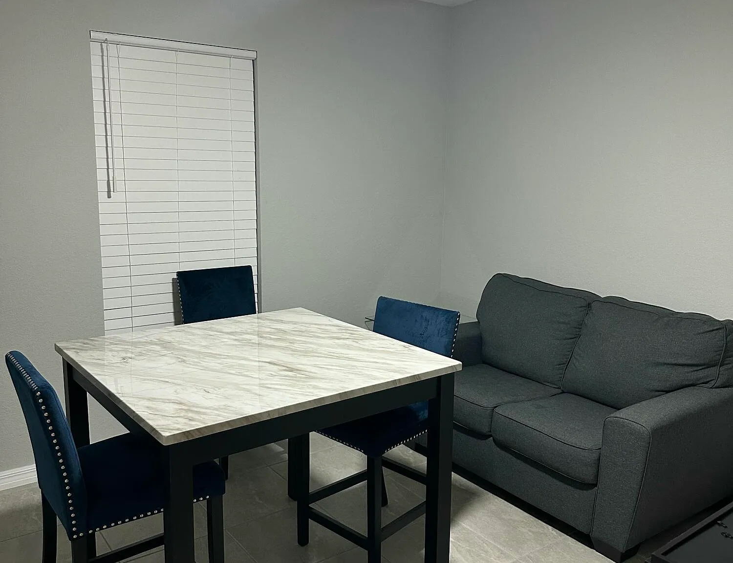 1 bed, 1.0 bath, 2126 sqft, $1,500 — Photo 4