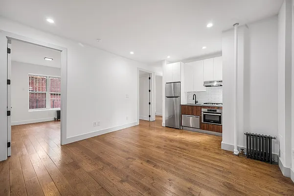 Rented by Canvas Property Group | media 13