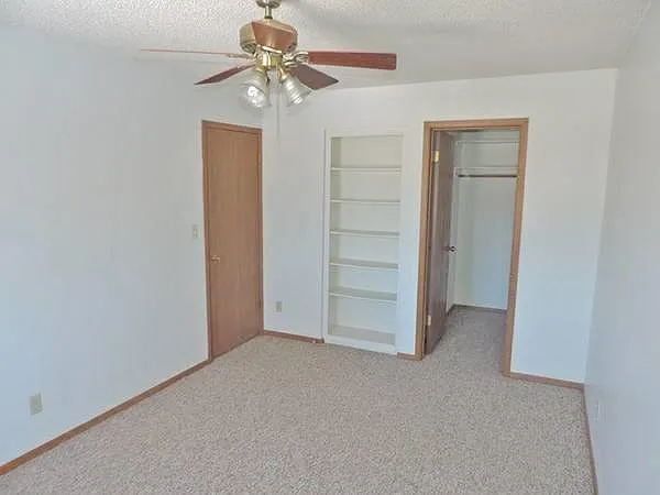1447 Aber Ave #4 — Photo 8