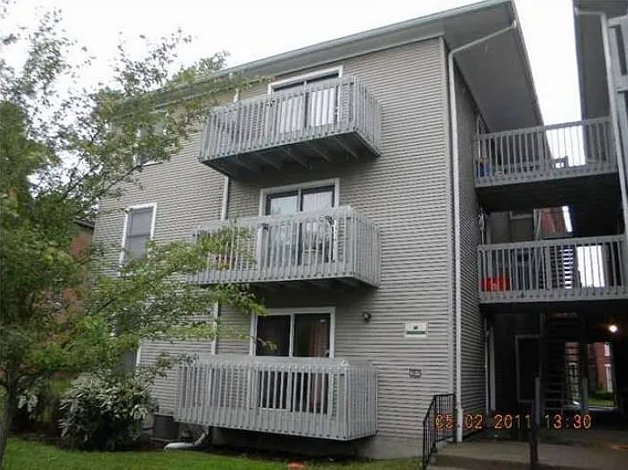 1125 S 1st St #8 — Photo 1