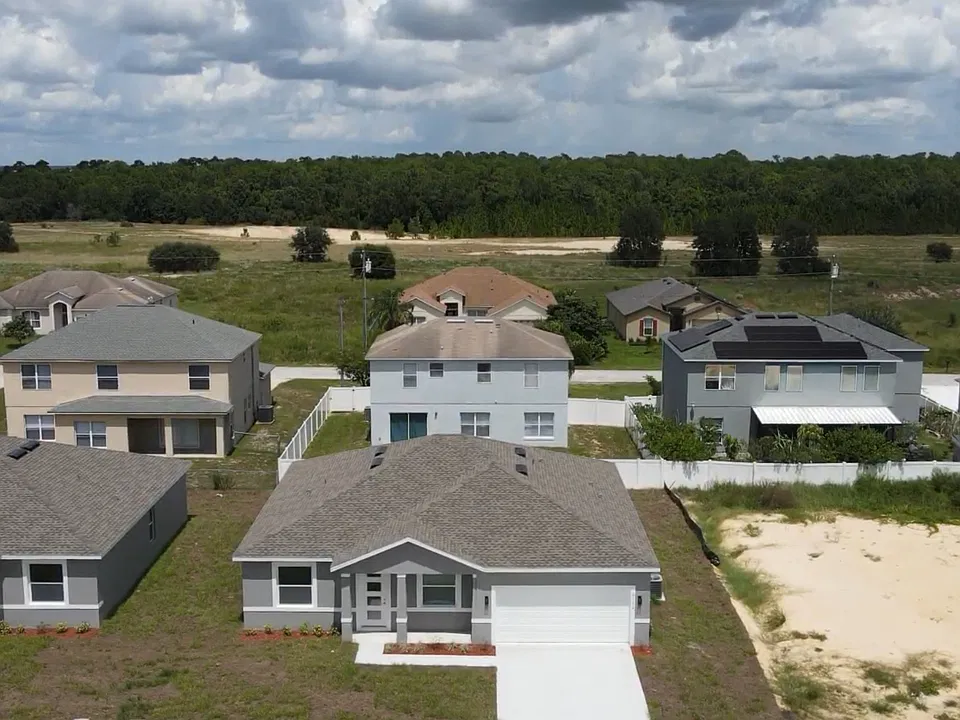 2172 Rock Dr