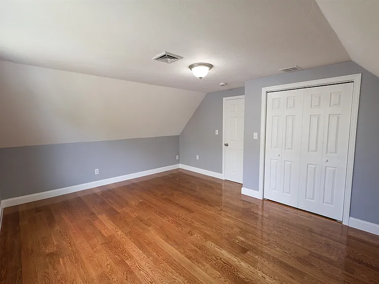 70 Mount Hope St #2 — Photo 12