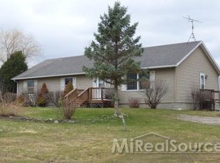 15390 Burt Rd, Capac, MI 48014