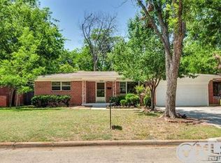 1604 Juanita Dr, Arlington, TX 76013