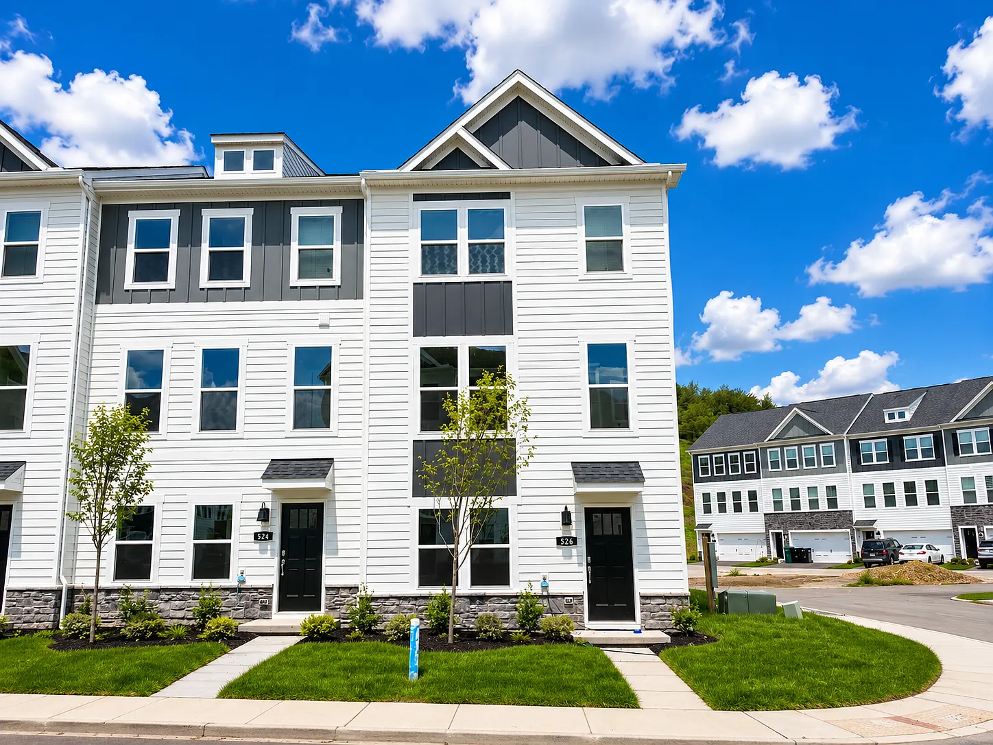 4 bed, 2.5 bath, 1760 sqft, $3,100 — Photo 1
