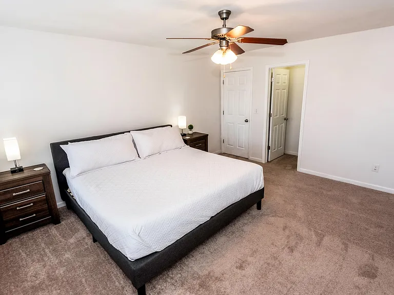 5991 Underwood Ave — Photo 17
