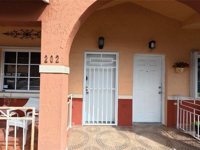 6873 W 36th Ave Unit 202, Hialeah, FL, 33018