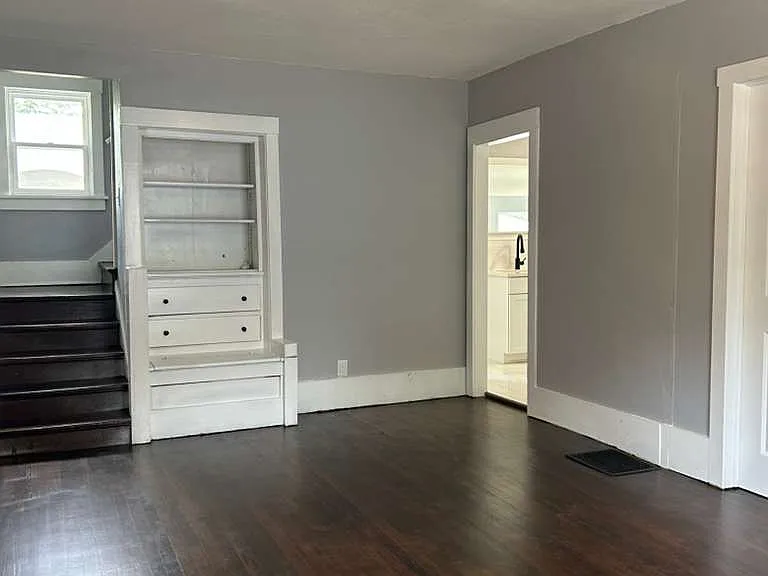 1404 S Osage St — Photo 3