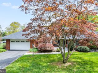 25 N Hinchman Ave, Haddonfield, NJ 08033