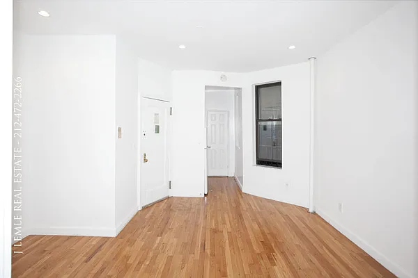 Rented by J. Lemle Real Estate | media 14