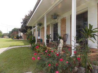 6127 Confederate Dr, Pensacola, FL 32503