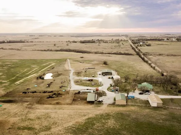 31766 251st Rd, Maple City, KS 67102