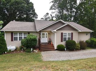 44 Natures Trl, Clyde, NC 28721