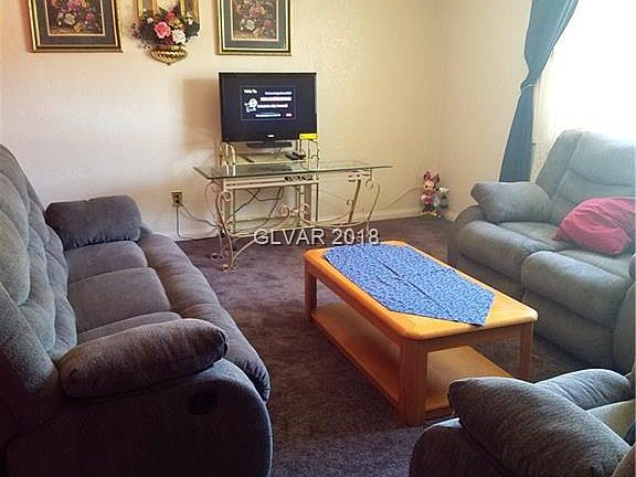 5th image of 3320 Mary Ann Ave