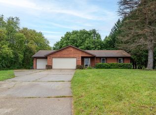 52168 N Us Highway 131, Three Rivers, MI 49093