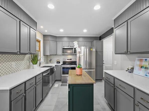 1317 Ellen Ave, Madison, WI 53716