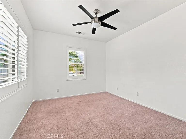29390 Garnet St — Photo 17