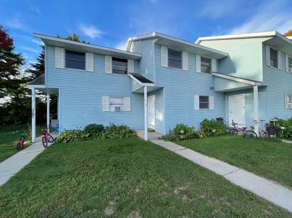 1787 Apartment Dr #B, Traverse City, MI 49696